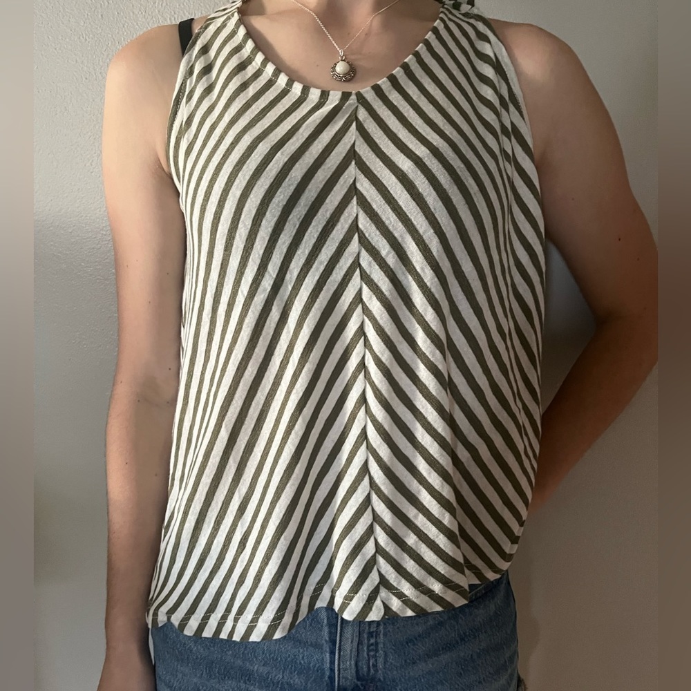 VOY | Striped Tank